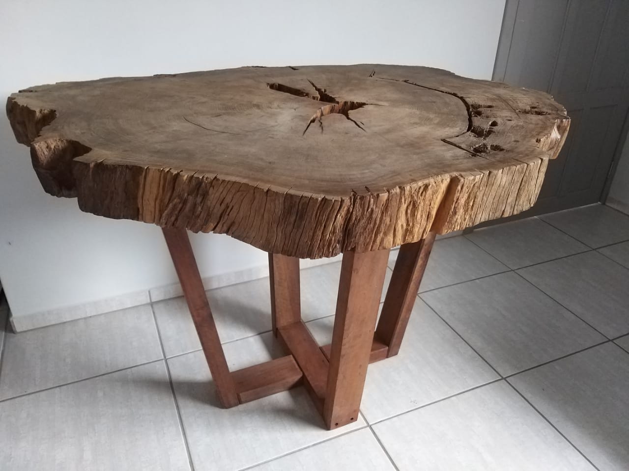 Mesa tipo bolacha 120x90